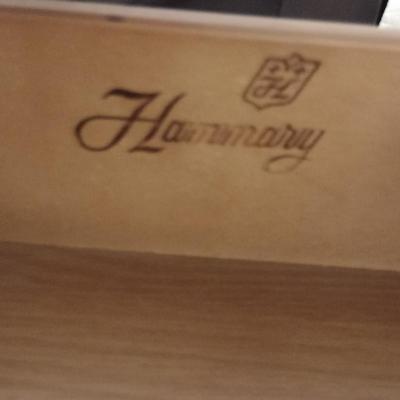Hammary Wooden Chippendale Style Double Drop Leaf Side Table with Drawer (Choice A)