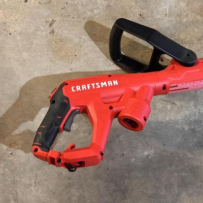 Black & Decker 16” Hedge Trimmer and Craftsman Weedwacker (B1-DZ)