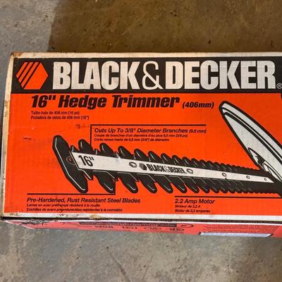 Black & Decker 16” Hedge Trimmer and Craftsman Weedwacker (B1-DZ)