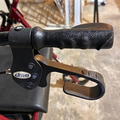 Drive and Medline Walkers, Bath Seats, and More (B1-DZ)