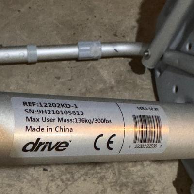 Drive and Medline Walkers, Bath Seats, and More (B1-DZ)
