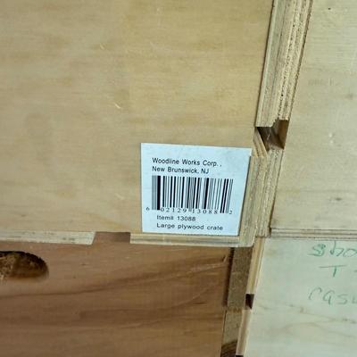 Eight Wooden Crates (BS-MK)