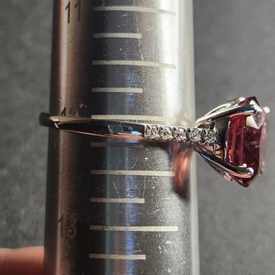 14k White Gold Oval 7.46 Cttw Malaya Garnet Diamond Ring Size 12