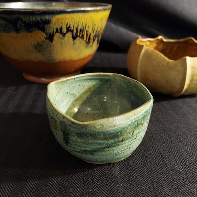 Three Stoneware Bowls (BS-BBL)