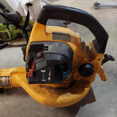 Poulan Pro Leaf Blower and Chainsaw (B1-BBL)