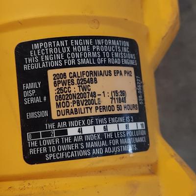 Poulan Pro Leaf Blower and Chainsaw (B1-BBL)