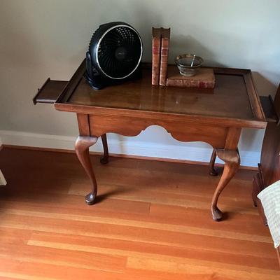 Queen Anne Style Tea Table