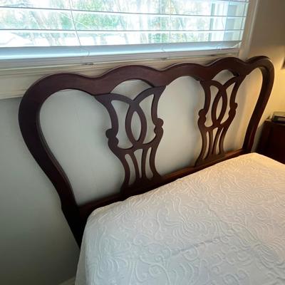 Pair of Wood Twin Size Beds, Mattress and Bedding