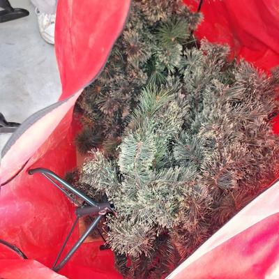 4' Christmas tree in red bag