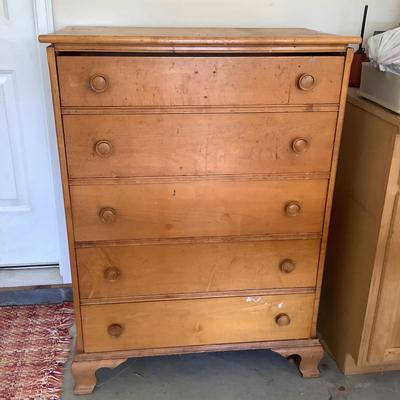 497 Vintage 5-Drawer Dresser