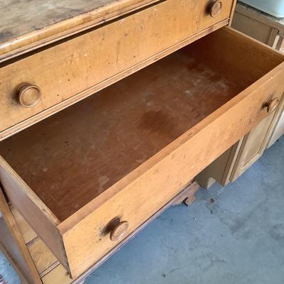 497 Vintage 5-Drawer Dresser
