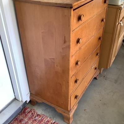 497 Vintage 5-Drawer Dresser