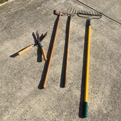 499 Garden/Yard Tools