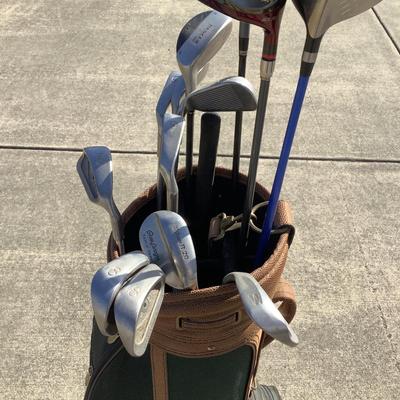 502 Golf Bag w/Clubs and Drivers