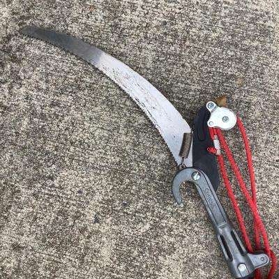 515 Corona 8' Tree Pruner
