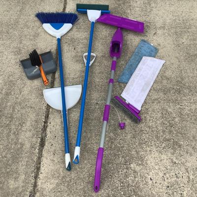 516 Household Cleaning Lot