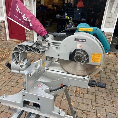 Makita Miter Saw With StableMate Stand W/Extensions
