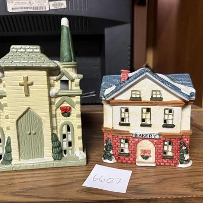 Christmas village church & bakery