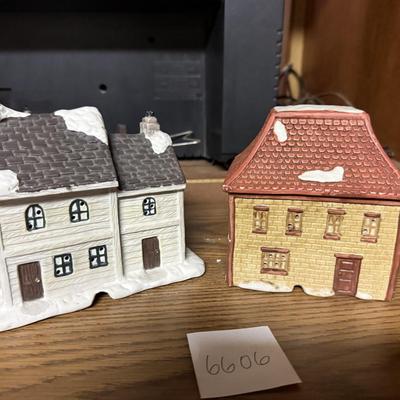 Christmas village 2 homes