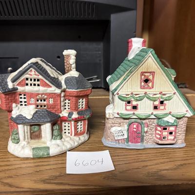 Christmas village 2 homes