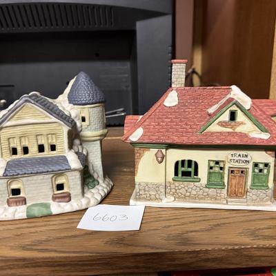 Christmas village train station & home