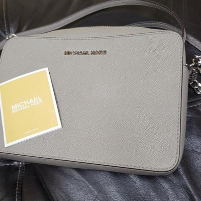 Grey Jet Set Michael Kors Crossbody Purse