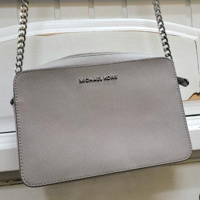 Grey Jet Set Michael Kors Crossbody Purse