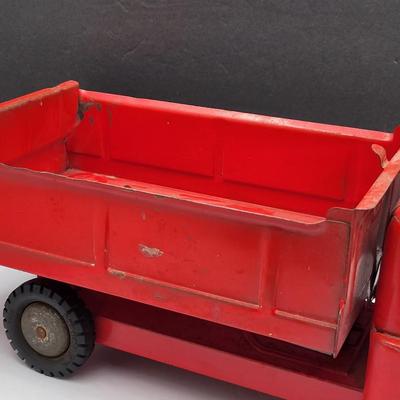 1940's Structo Toys Red Steel Truck