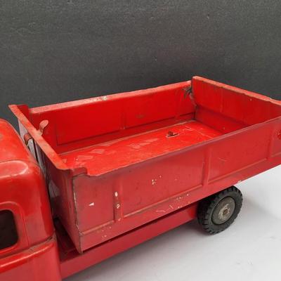 1940's Structo Toys Red Steel Truck