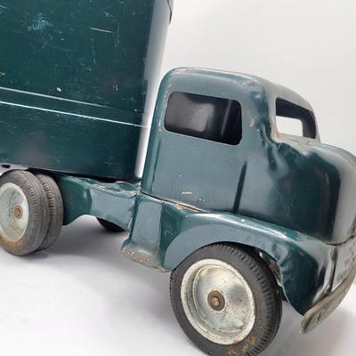 1950's Frederick & Nelson Green Metal Semi Truck (Tonka)
