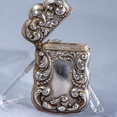 VICTORIAN SILVER PLATE MATCH SAFE