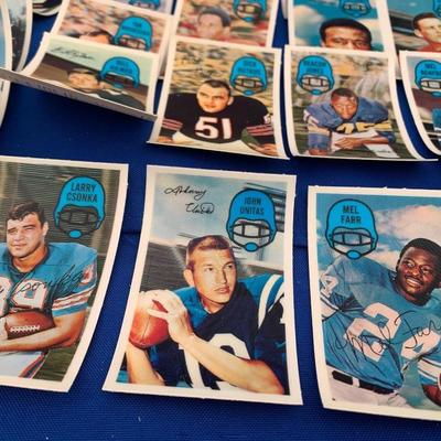 1970 Kellogg's Vintage 3D NFL Football Cards - Complete Set of 60 - OJ Griese Unitas Shell Olsen Butkus +++