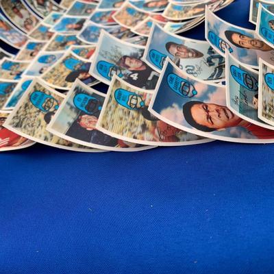 1970 Kellogg's Vintage 3D NFL Football Cards - Complete Set of 60 - OJ Griese Unitas Shell Olsen Butkus +++