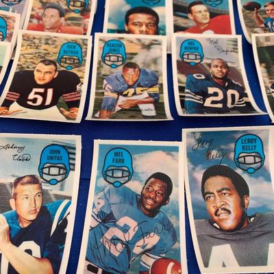 1970 Kellogg's Vintage 3D NFL Football Cards - Complete Set of 60 - OJ Griese Unitas Shell Olsen Butkus +++