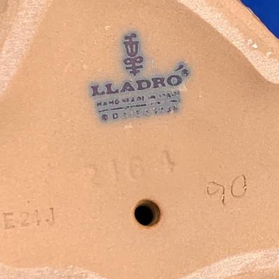 Lot of THREE Lladro Figurines
