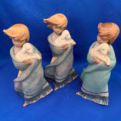 Lot of THREE Lladro Figurines