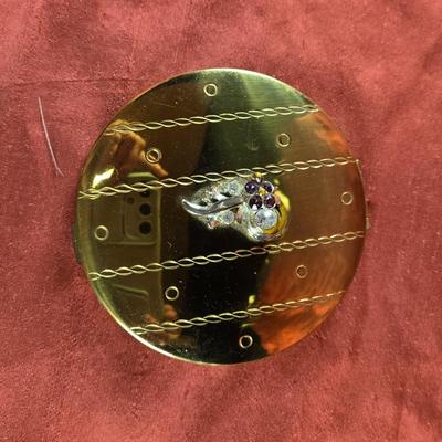 Volupte' Vintage Ladies Compact