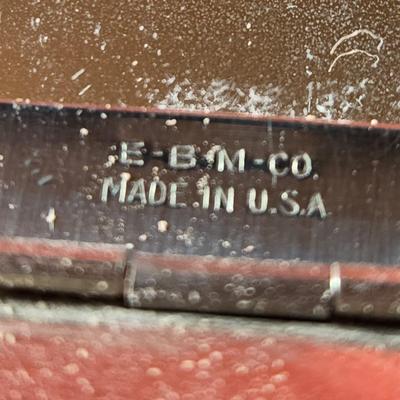 Small Art Deco Compact by EBM Co., USA
