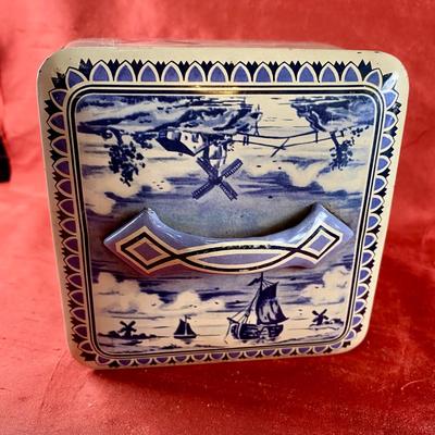 1950's Dirk Eden Delft Style Tin
