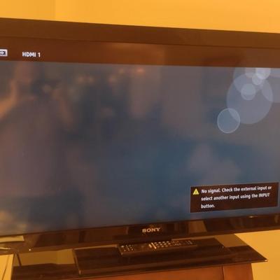 Sony Bravia 39" Television with Remote Control- Model KDL-40BX420