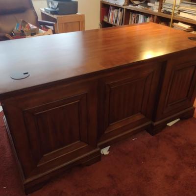 Aspenhome Large, Executive Knee Hole Desk- Measures Approx 66 1/2" x 32 1/2" x 30 1/2" Tall