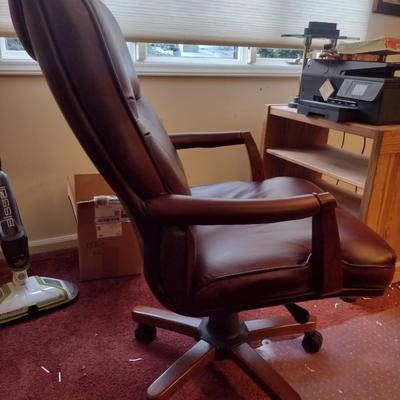 Large, Executive Rolling Office Chair- Approx 27 3/4" Wide