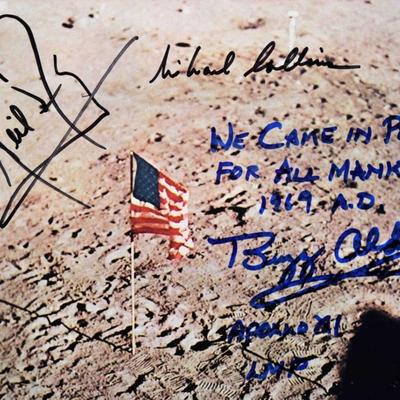Apollo 11 signed Life Magazine 'On The Moon' issue