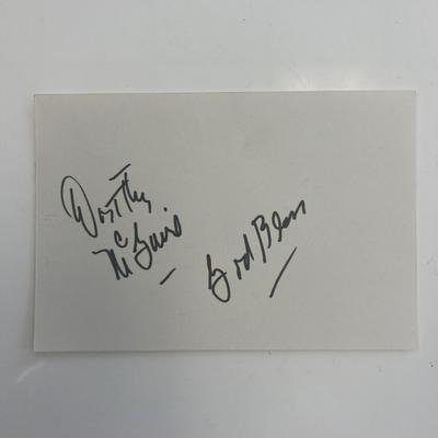 Swiss Family Robinson actress Dorothy McGuire original signature