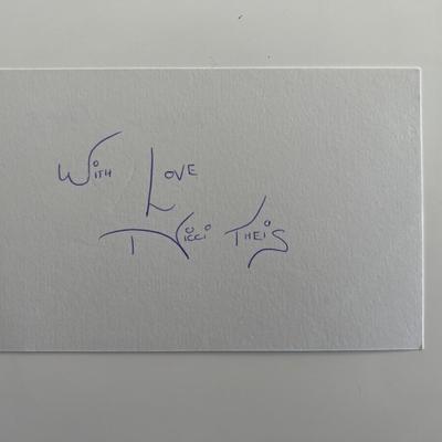 Nicci Theis original signature 