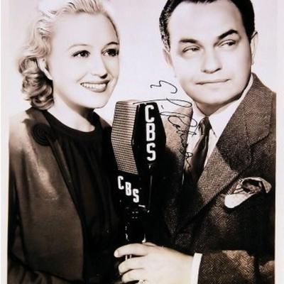 Ona Munson and Edward G. Robinson signed promo photo 