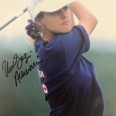 NCAA golfing champion Vicki Goetze signed photo