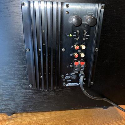 YAMAHA RX-V559 AV RECEIVER W/REMOTE