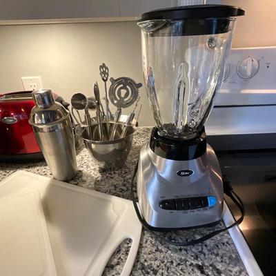 Lot Of Kitchen Items