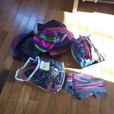 Collection of Purses (HC2-BBL)